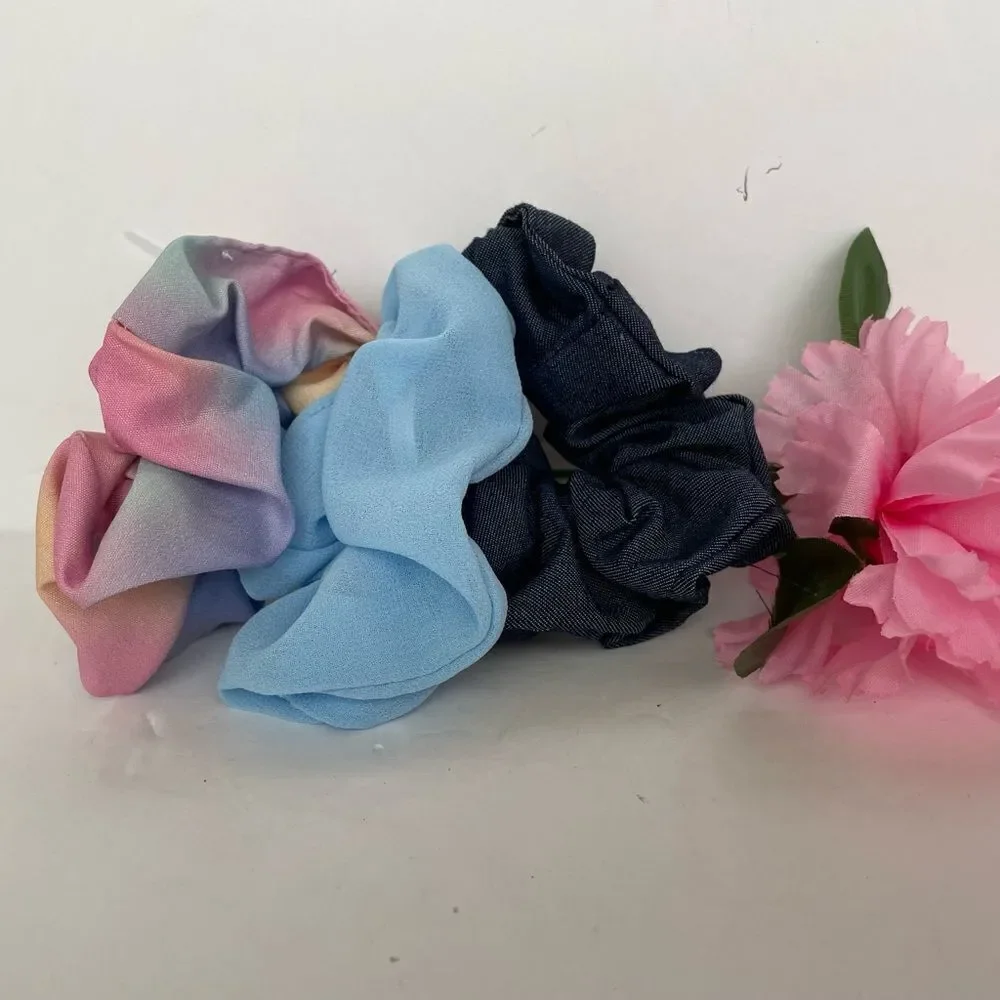 ‎SET OF 3 SCRUNCHIES